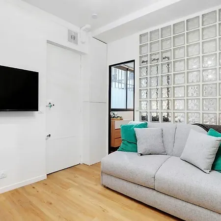 Charming Appartements For 4 People - Le Marais-3